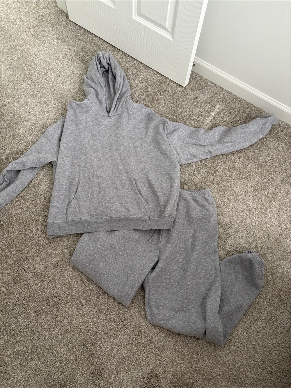 SKIMS Gray Hoodie & Jogger Set - Cozy Loungewear